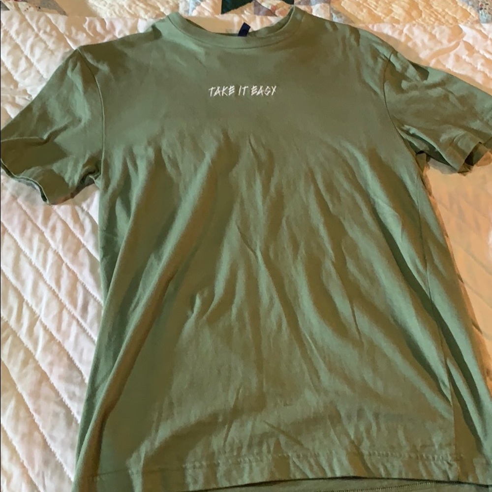 Divided T shirt